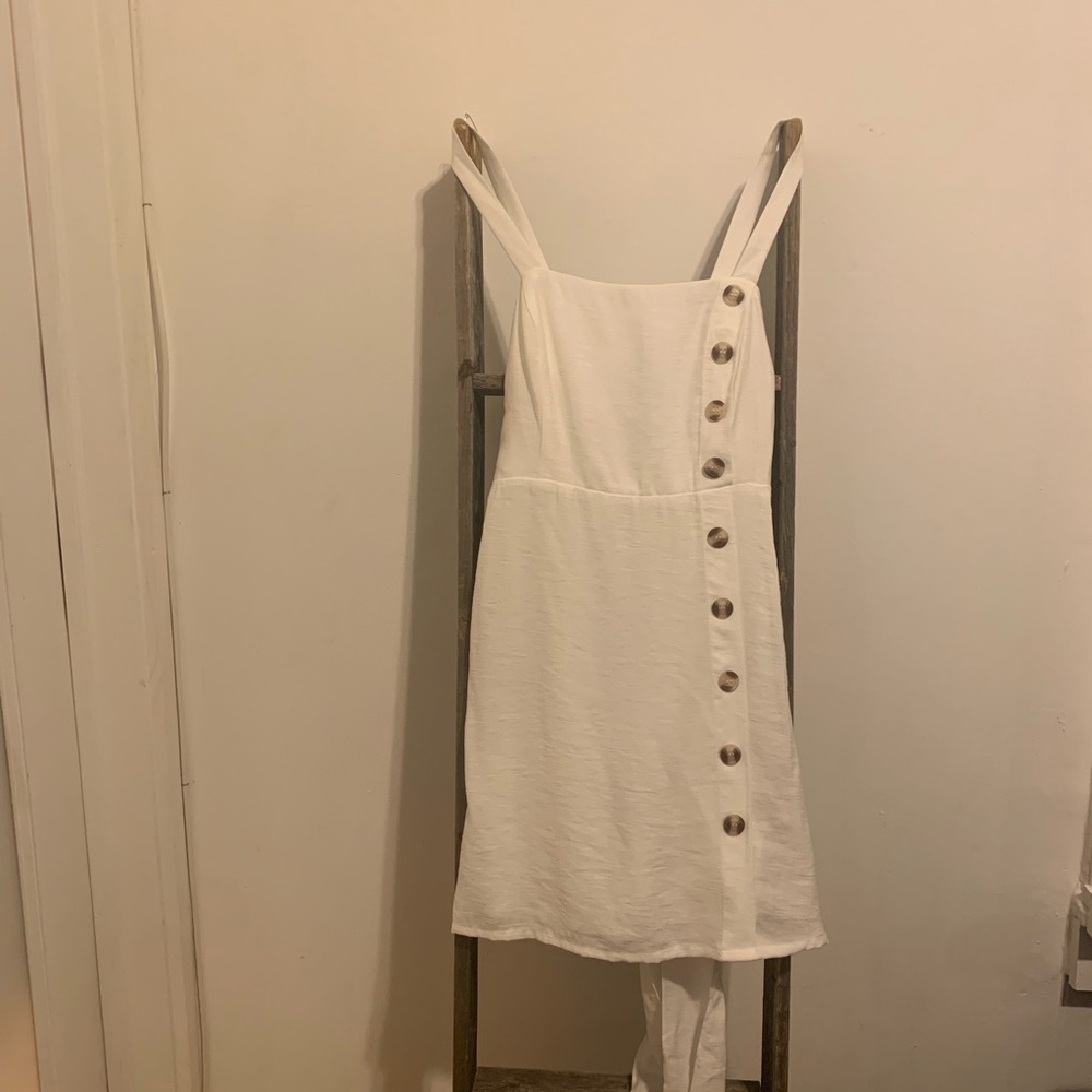 White tie back dress never worn